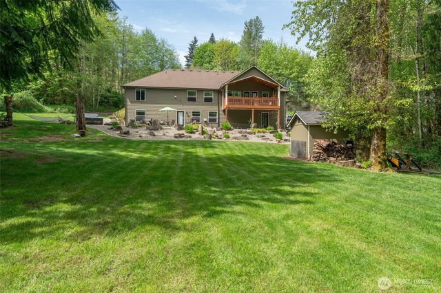 6031 139th Lane SW, Rochester, WA 98579