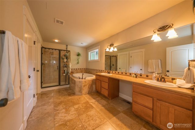 6031 139th Lane SW, Rochester, WA 98579