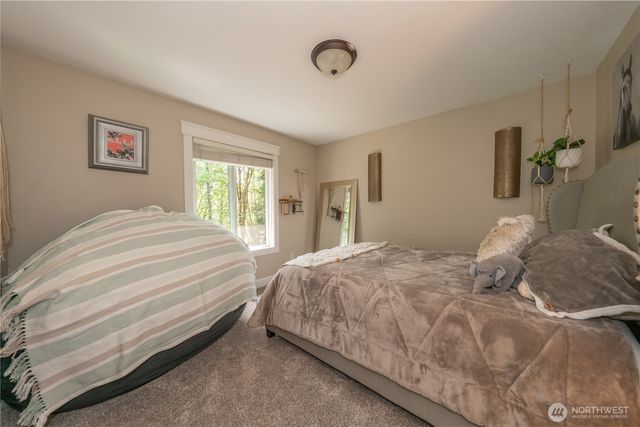 6031 139th Lane SW, Rochester, WA 98579