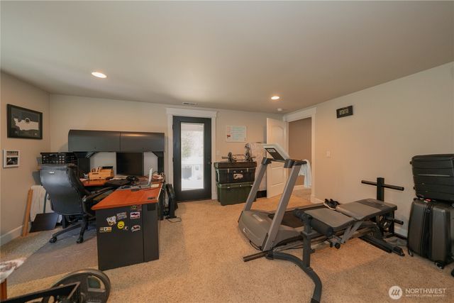 6031 139th Lane SW, Rochester, WA 98579