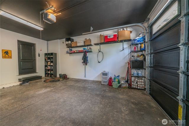 6031 139th Lane SW, Rochester, WA 98579