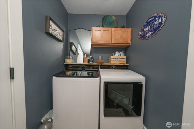6031 139th Lane SW, Rochester, WA 98579