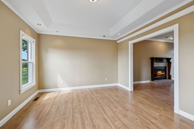 122 Windcrest Dr, Hohenwald, TN 38462