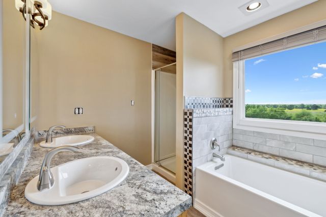 122 Windcrest Dr, Hohenwald, TN 38462
