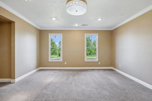 122 Windcrest Dr, Hohenwald, TN 38462