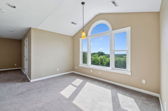 122 Windcrest Dr, Hohenwald, TN 38462