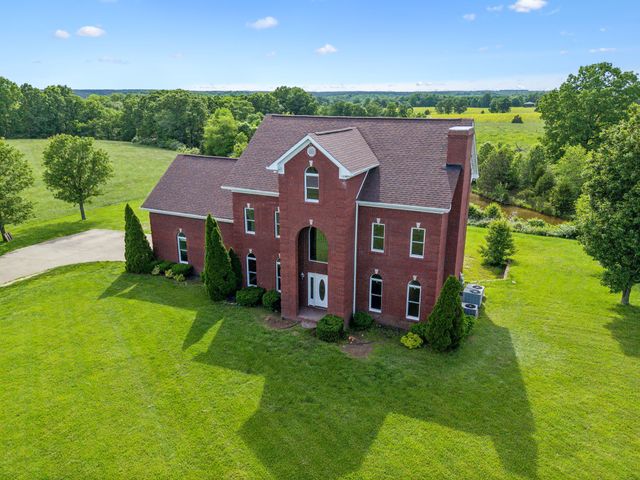 122 Windcrest Dr, Hohenwald, TN 38462