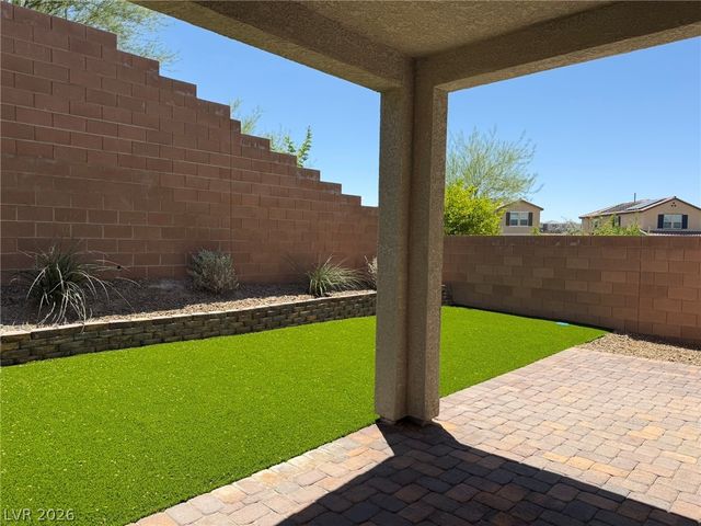 3025 Gravino Avenue, Henderson, NV 89044