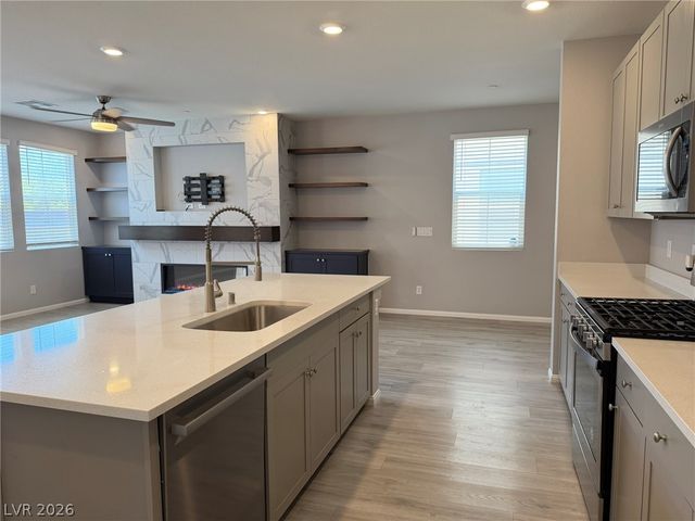 3025 Gravino Avenue, Henderson, NV 89044