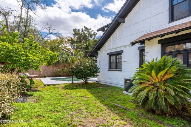 2976 HERSCHEL Street, Jacksonville, FL 32205