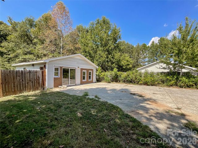 3304 Griffith Road, Monroe, NC 28112
