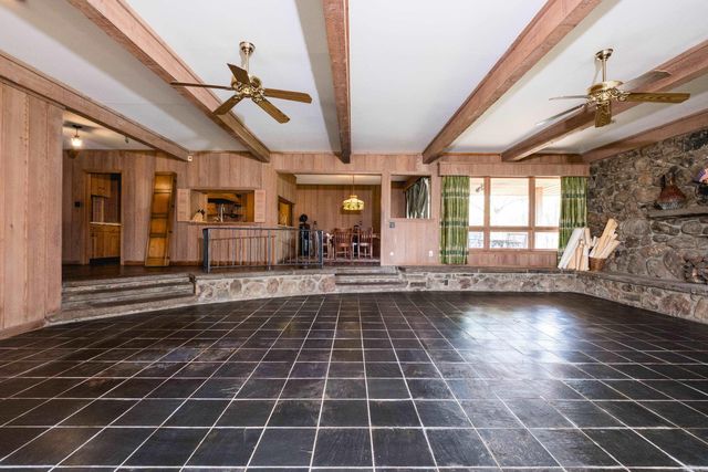 11909 Fairview Road, Little Rock, AR 72212