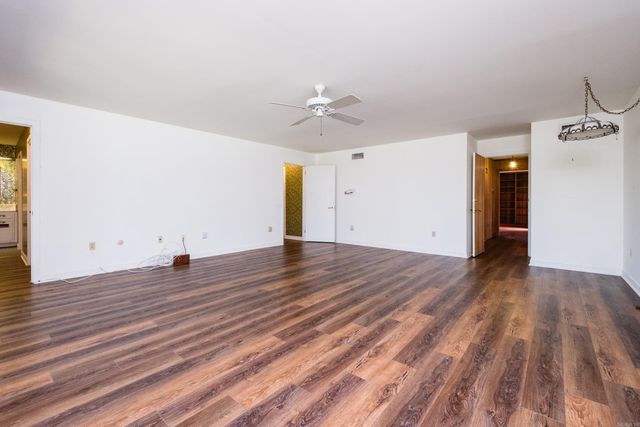 11909 Fairview Road, Little Rock, AR 72212