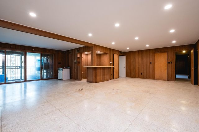 11909 Fairview Road, Little Rock, AR 72212