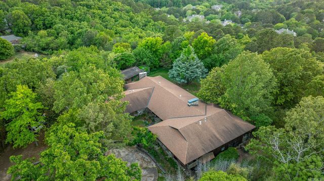 11909 Fairview Road, Little Rock, AR 72212