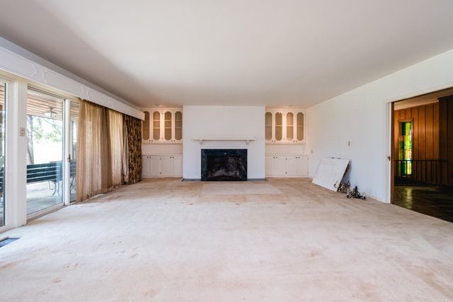 11909 Fairview Road, Little Rock, AR 72212