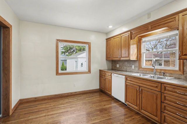 313 S Alp Street, Bay City, MI 48706