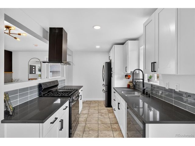 2340 W 48th Avenue Dr S, Denver, CO 80211