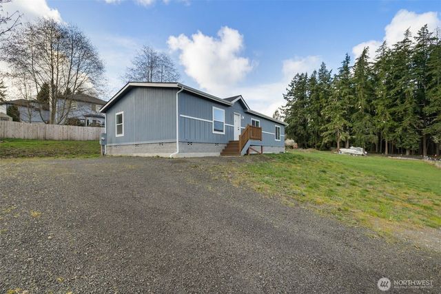 10206 SE Grandview Street, Port Orchard, WA 98366