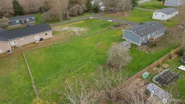 10206 SE Grandview Street, Port Orchard, WA 98366