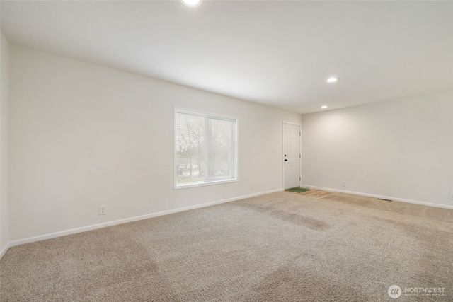 10206 SE Grandview Street, Port Orchard, WA 98366