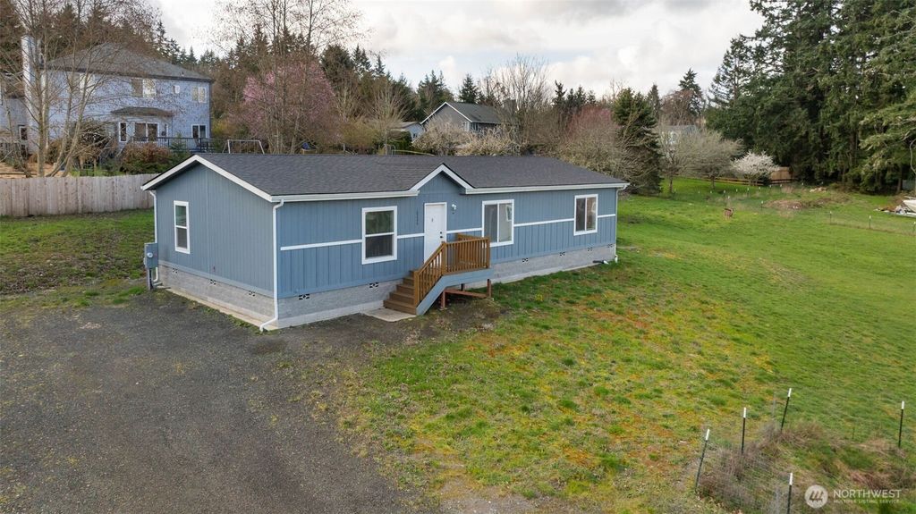 10206 SE Grandview Street, Port Orchard, WA 98366