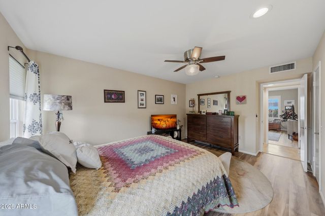 10118 W BURNS Drive, Sun City, AZ 85351