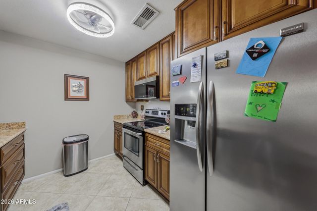 10118 W BURNS Drive, Sun City, AZ 85351
