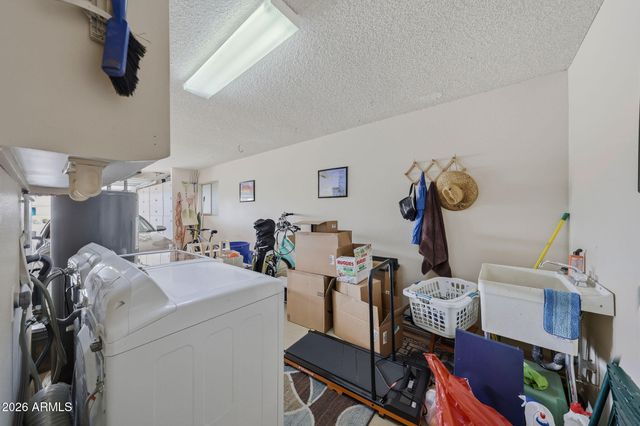 10118 W BURNS Drive, Sun City, AZ 85351