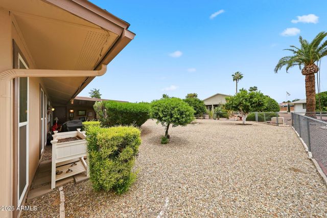 10118 W BURNS Drive, Sun City, AZ 85351