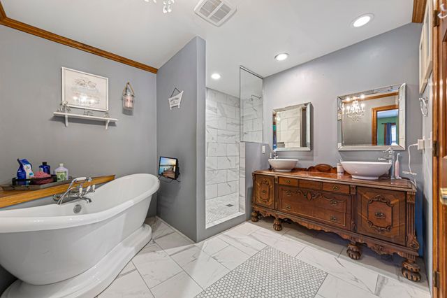 1802 Van Buren Court, Northfield, MN 55057