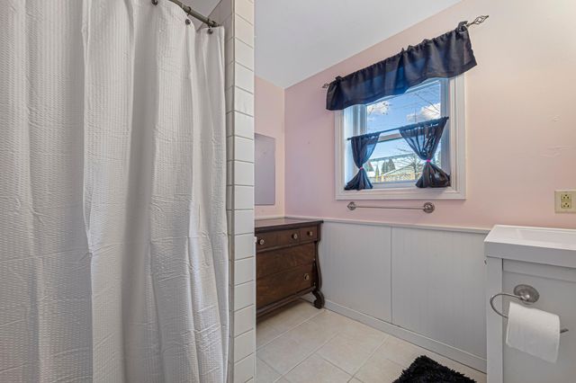 1802 Van Buren Court, Northfield, MN 55057