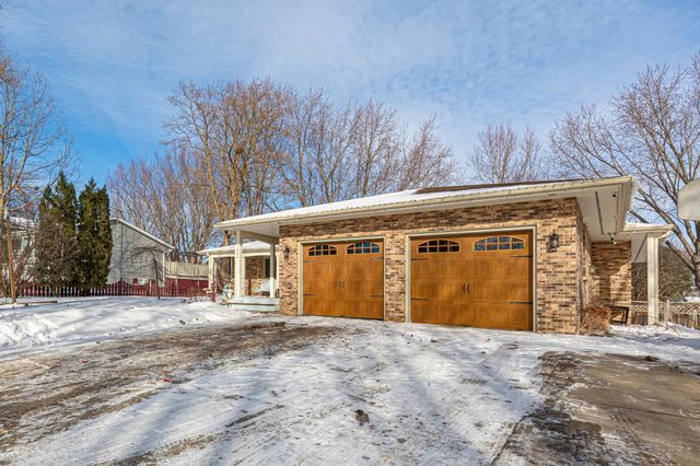 1802 Van Buren Court, Northfield, MN 55057