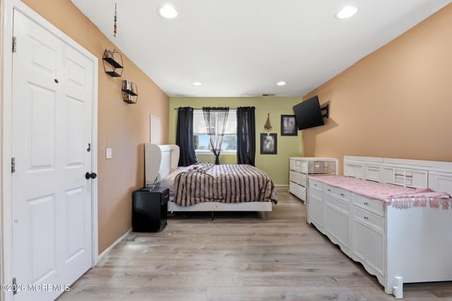 506 Foster Road, Toms River, NJ 08753