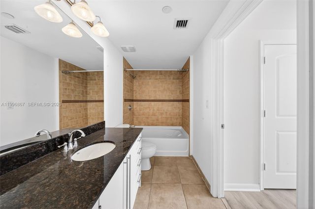 7350 SW 89th St 1703S, Miami, FL 33156