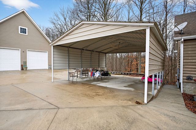 125 Shiloh Ln, Smithville, TN 37166