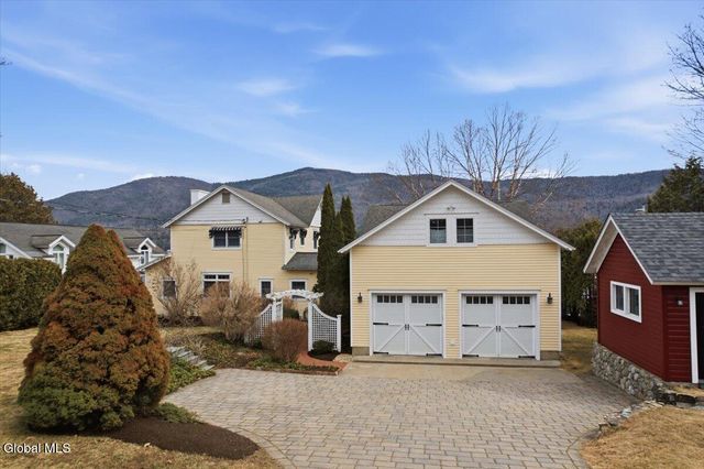 338 Cleverdale Road, Queensbury, NY 12804