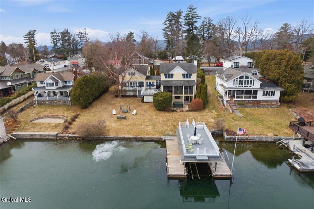 338 Cleverdale Road, Queensbury, NY 12804