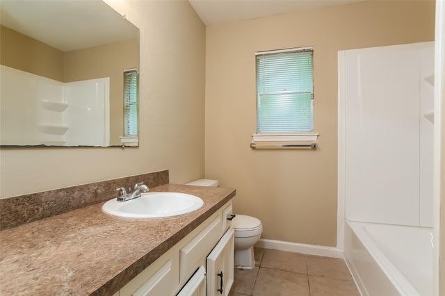 3327 Sycamore Springs Drive, Houston, TX 77339