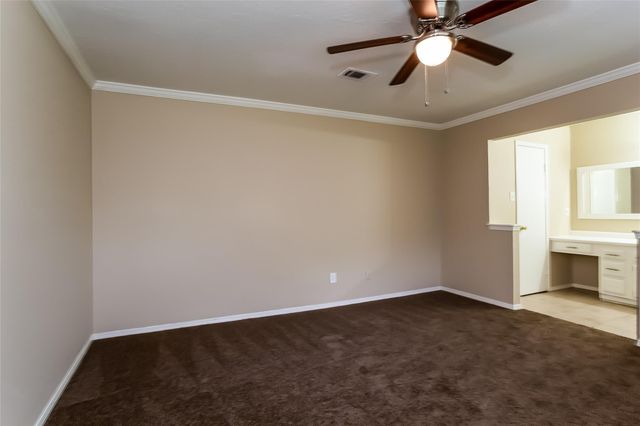 3327 Sycamore Springs Drive, Houston, TX 77339