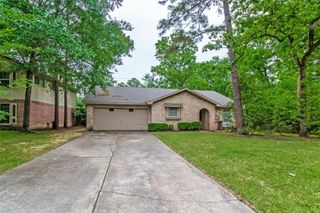 3327 Sycamore Springs Drive, Houston, TX 77339