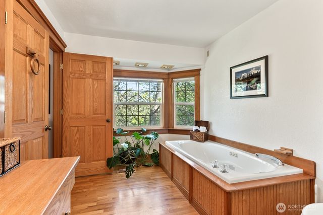 11451 O Avenue, Anacortes, WA 98221