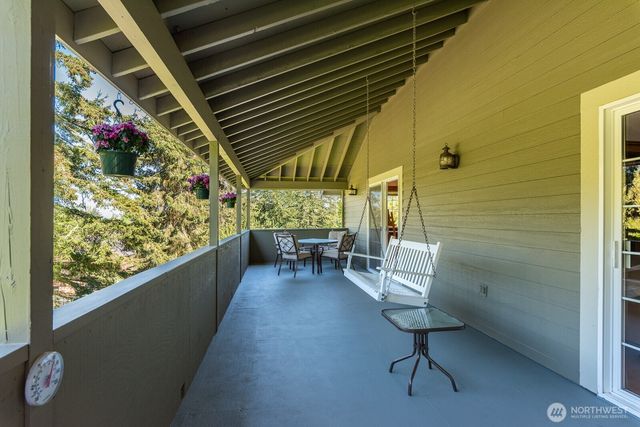 11451 O Avenue, Anacortes, WA 98221