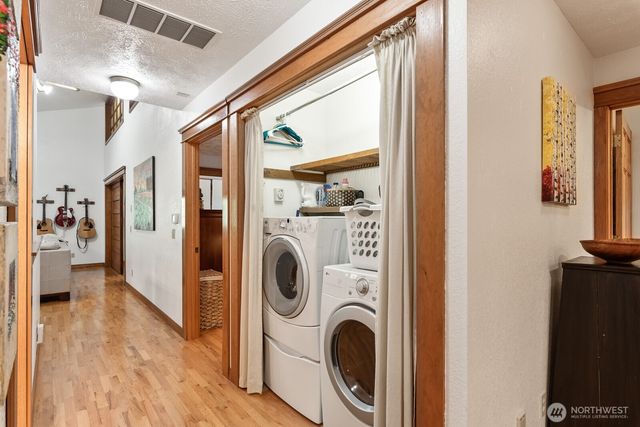 11451 O Avenue, Anacortes, WA 98221