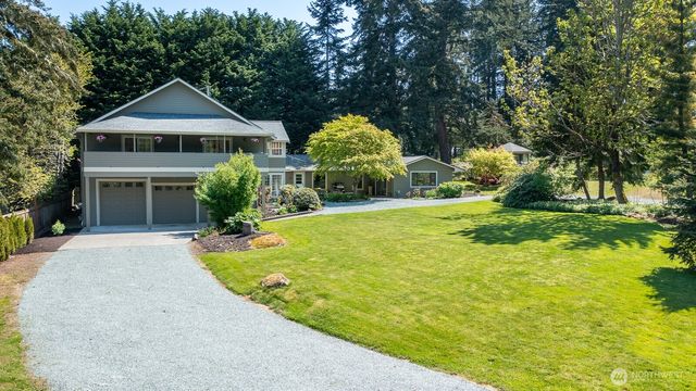 11451 O Avenue, Anacortes, WA 98221
