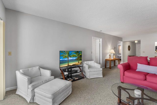 300 N Highway A1a 203c, Jupiter, FL 33477