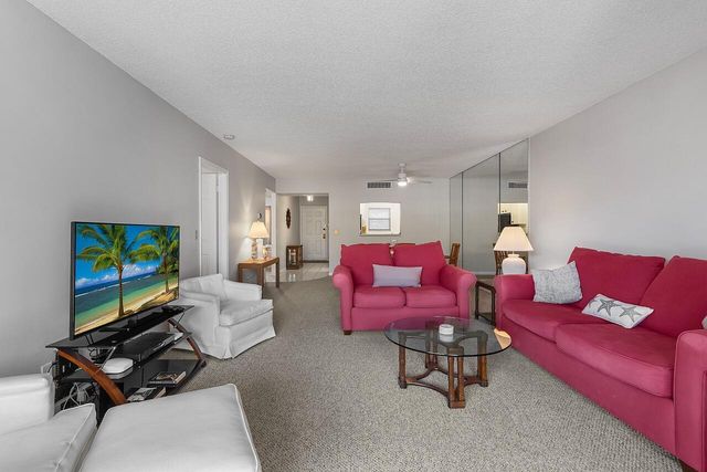 300 N Highway A1a 203c, Jupiter, FL 33477