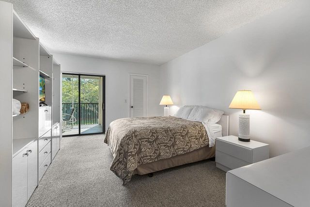 300 N Highway A1a 203c, Jupiter, FL 33477