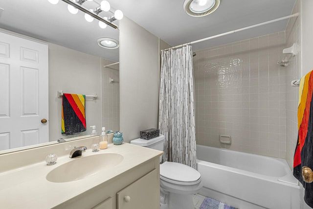 300 N Highway A1a 203c, Jupiter, FL 33477
