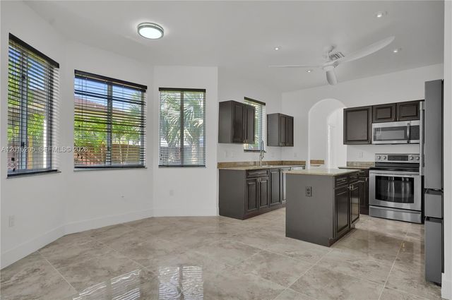 1924 SE 21st Ct, Homestead, FL 33035